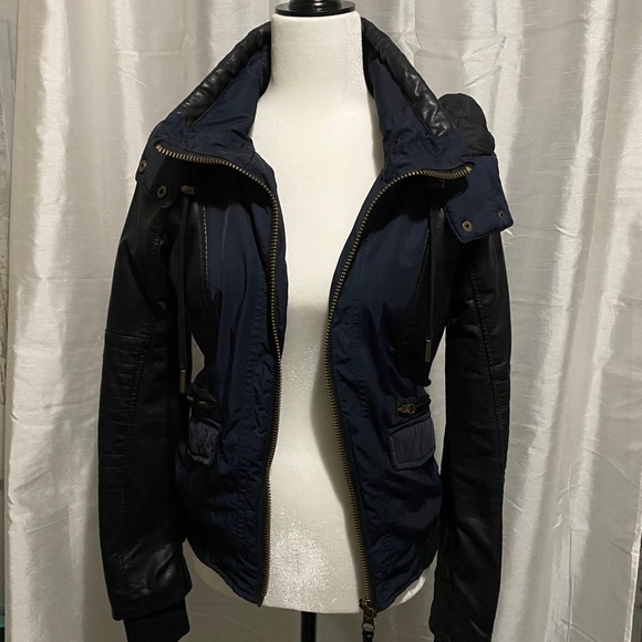 Garage navy bomber jacket with leather sleeves - Picture 1 of 4